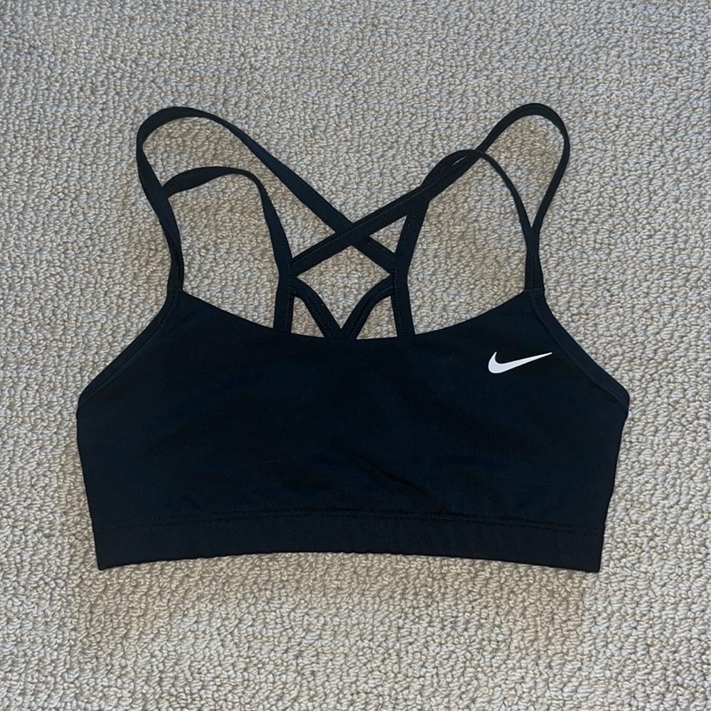 nike sports bra